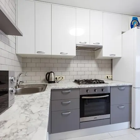 0272 нова затишна жк щасливий Apartment
